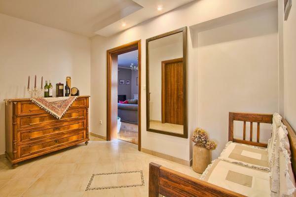 Ferienwohnung Apartman Turk Premantura Exterior foto